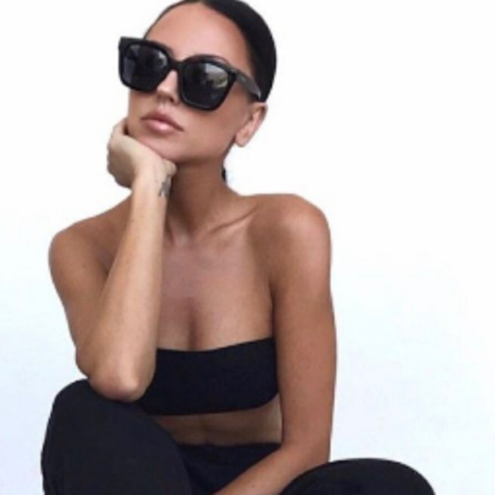 PERVERSE Black ACE SUNGLASSES NWT - Picture 3 of 8